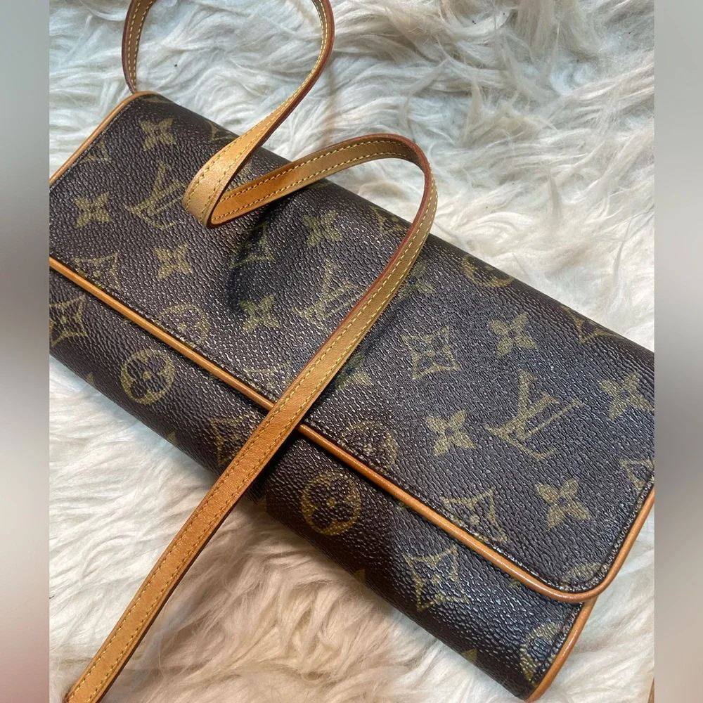 Louis Vuitton Monogram Crossbody in Brown and Tan Leather Trim